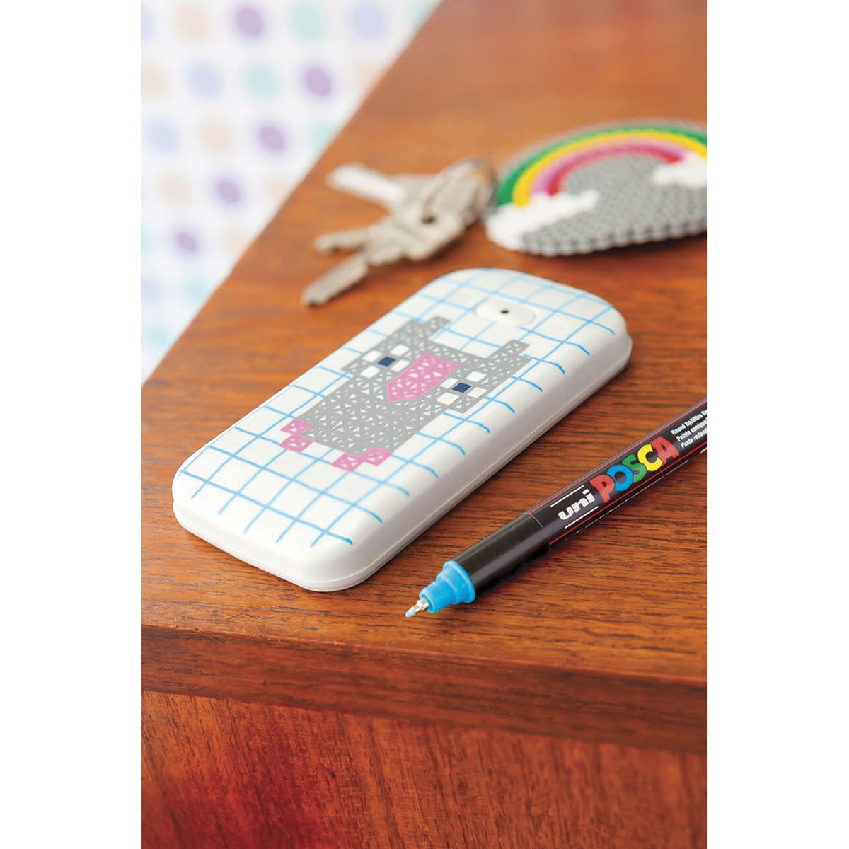 POSCA Paint Marker Sets, 8-Color PC-1M Extra-Fine Tapered Tip Basic Set